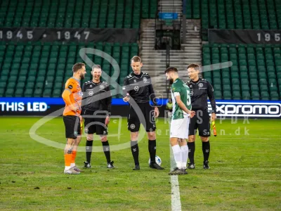 270326-185959-JT102521-6000-x-4000